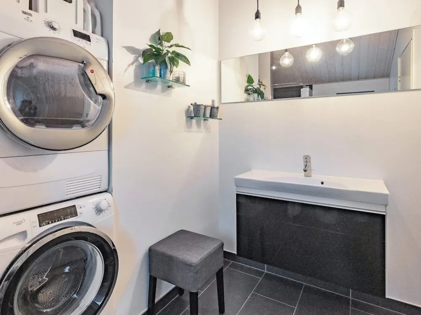 8 Person Holiday Home in Skals-by Traum