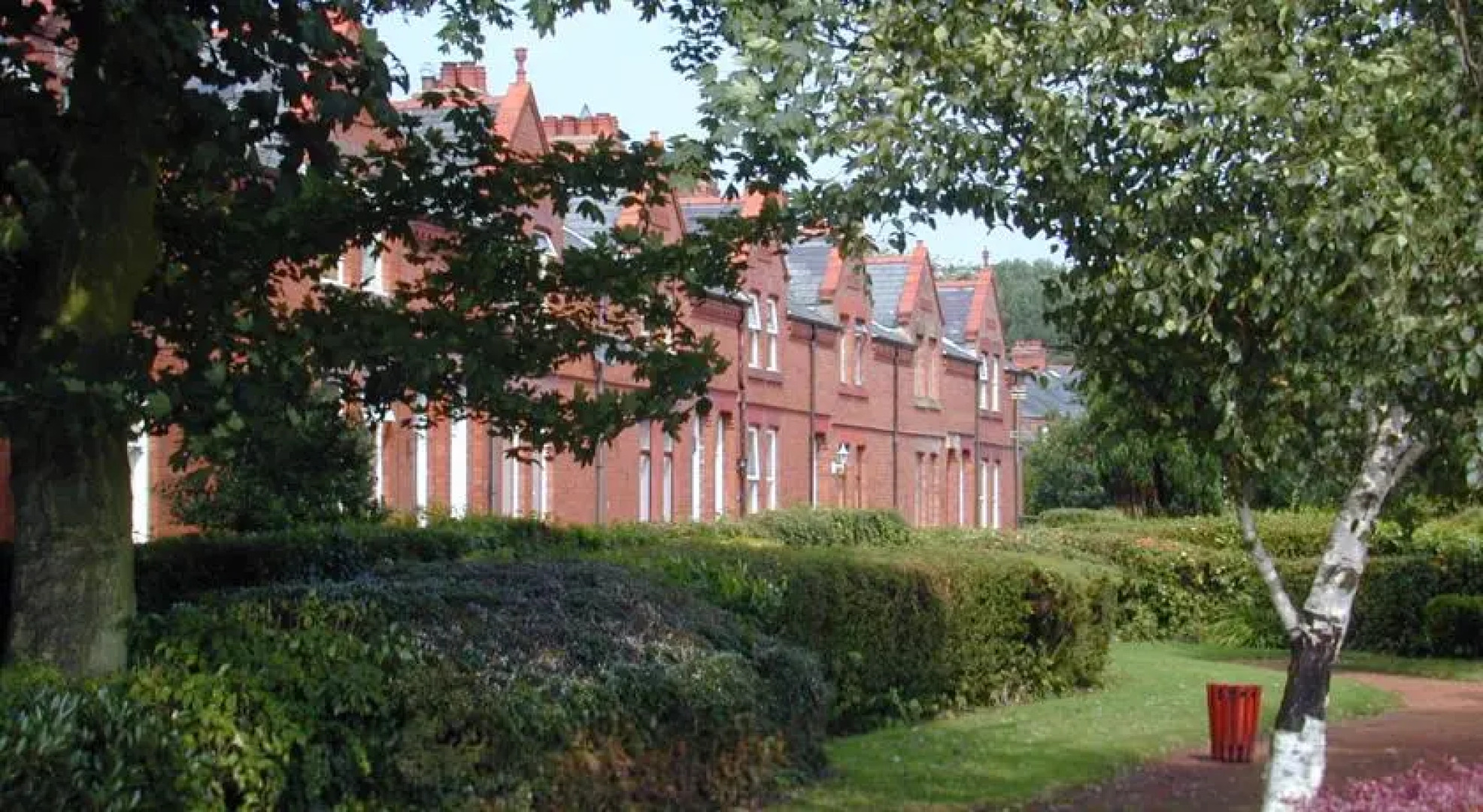 Bella Vista & The Old Post Office