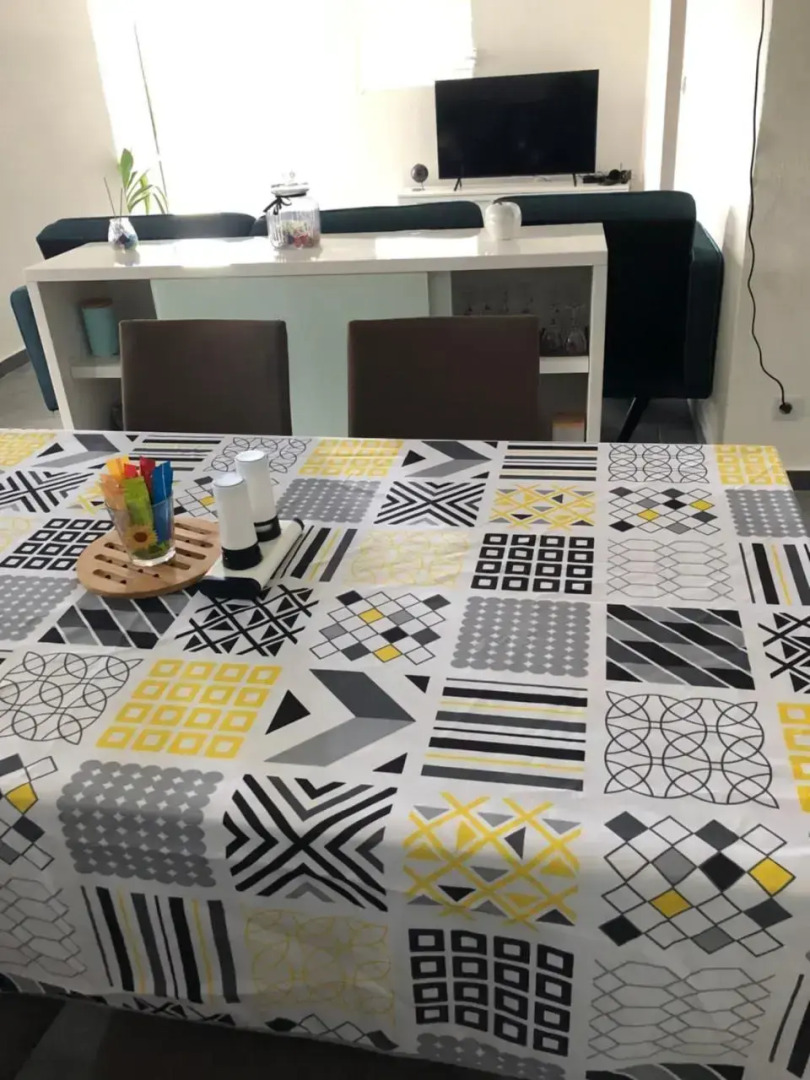 Belcourt1-lit queen size