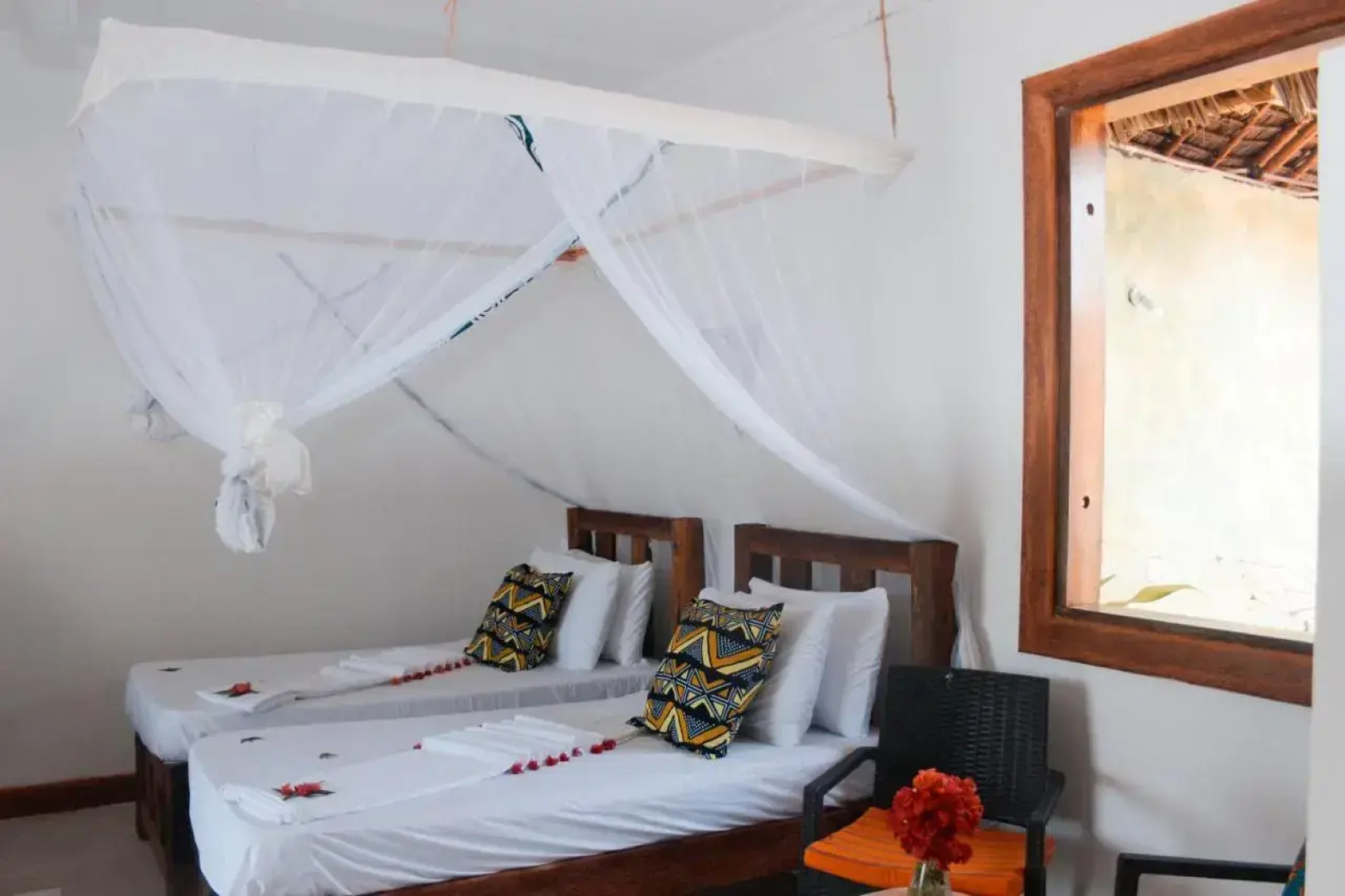 Twiga Beach Bungalows