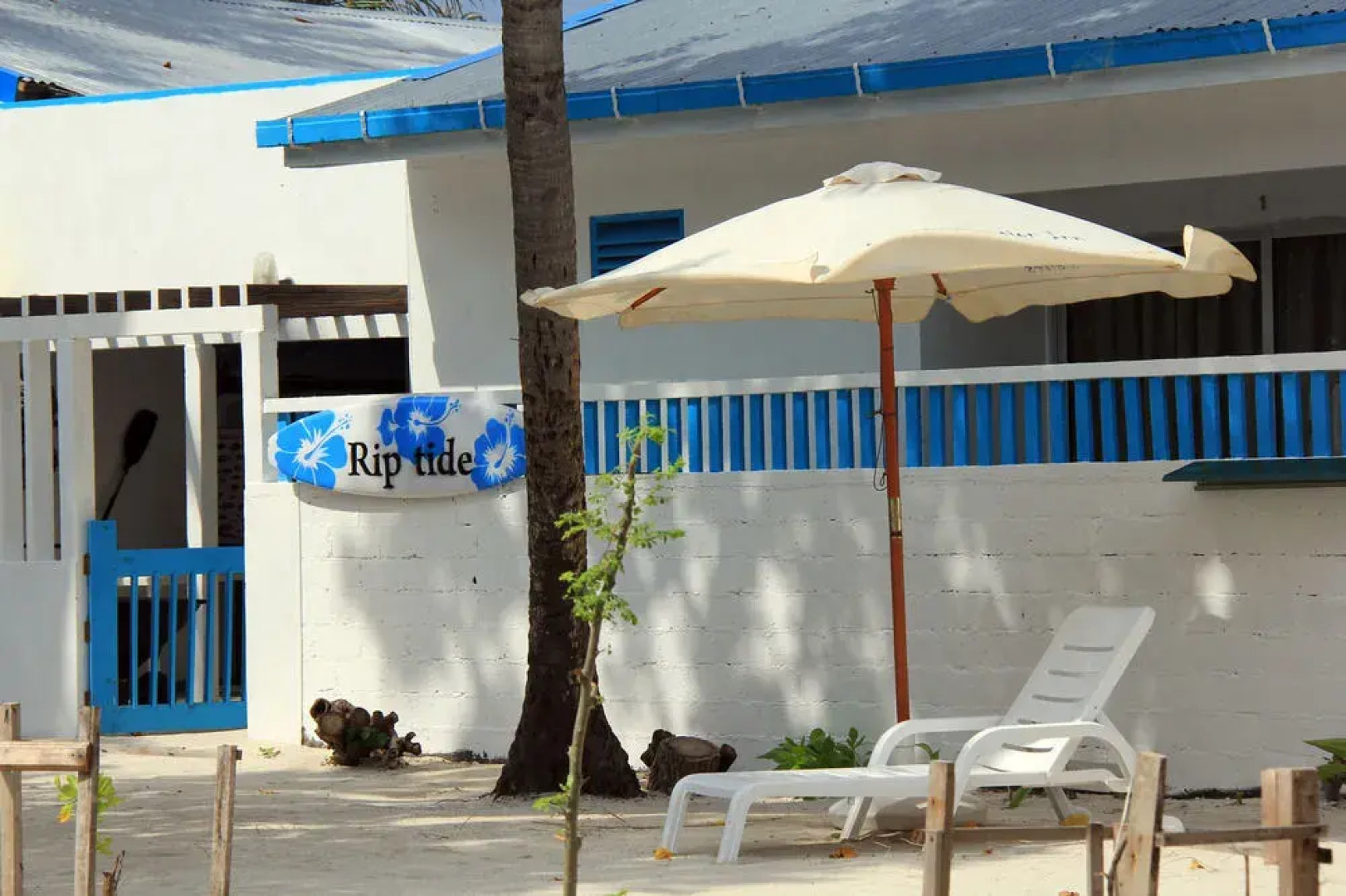 Rip Tide Vacation Inn