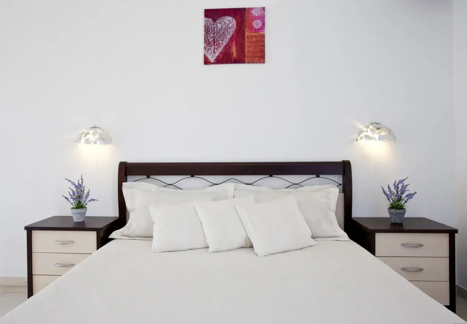 The Best Studios & Rooms