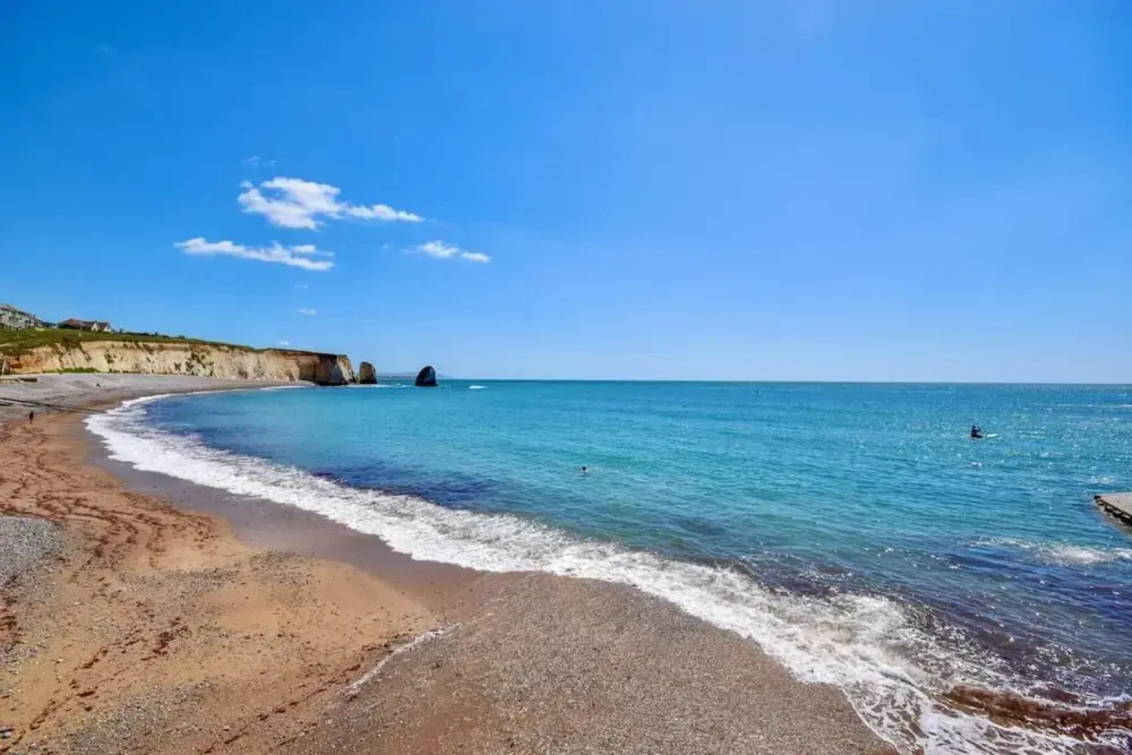 Blenheim House an Immaculate sea side home for 12 guests, plus swimming pool.