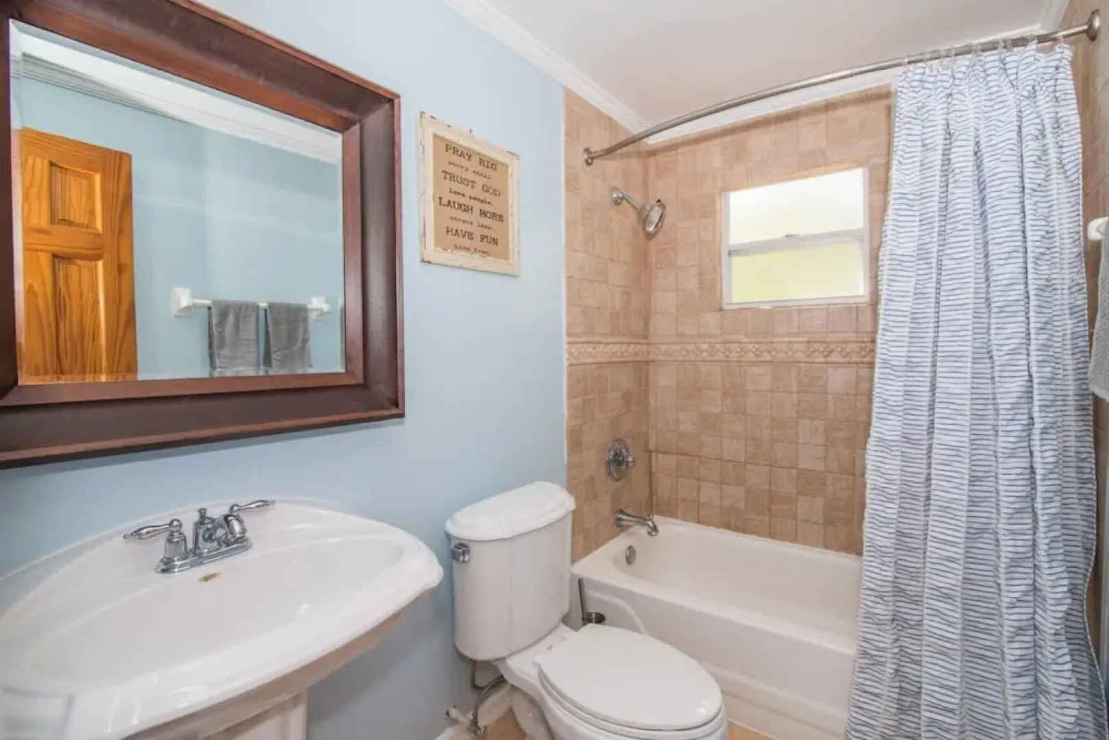 Moon Bay by Cayman Villas