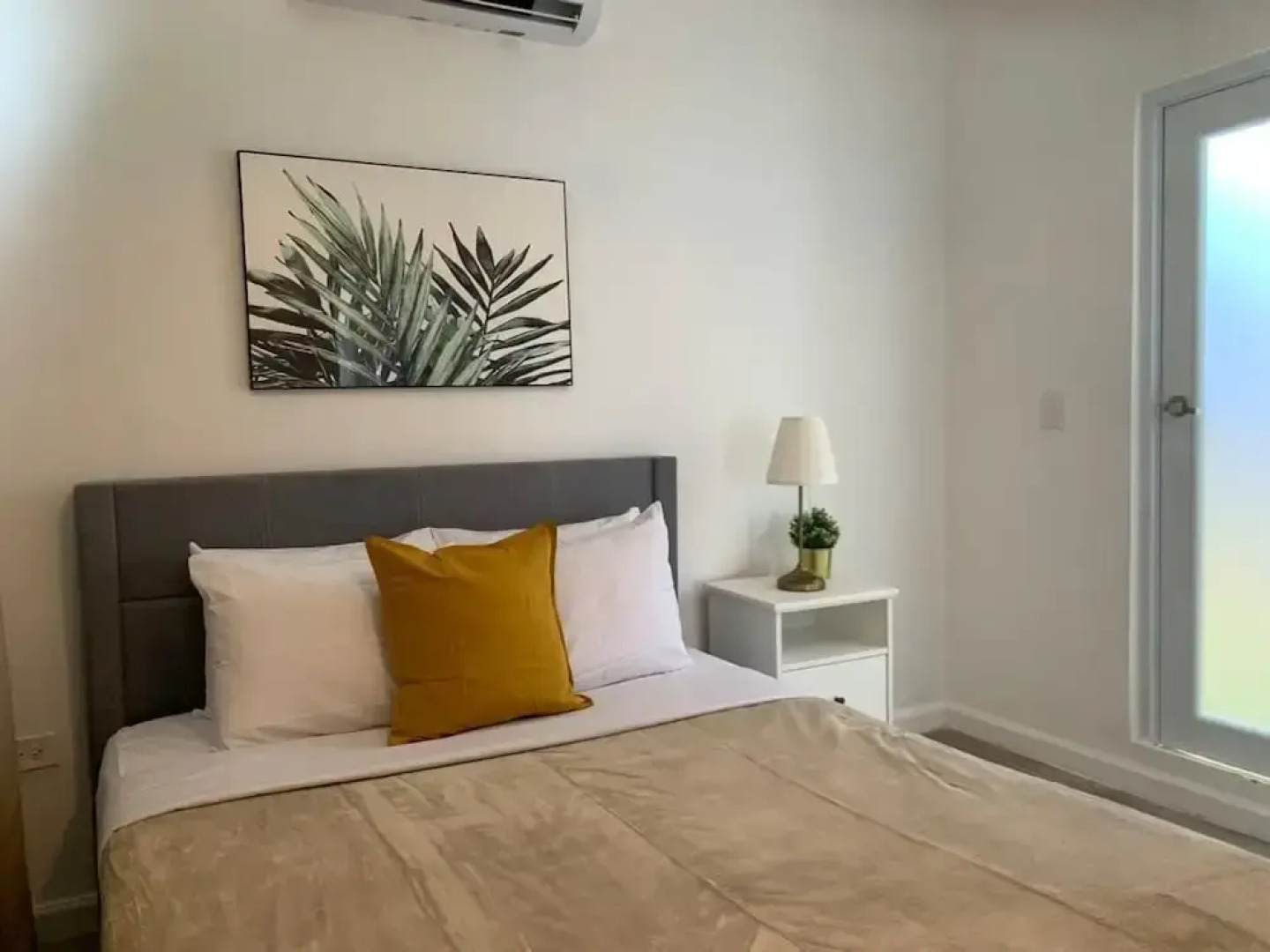 Villas at Auxilio Mutuo 101