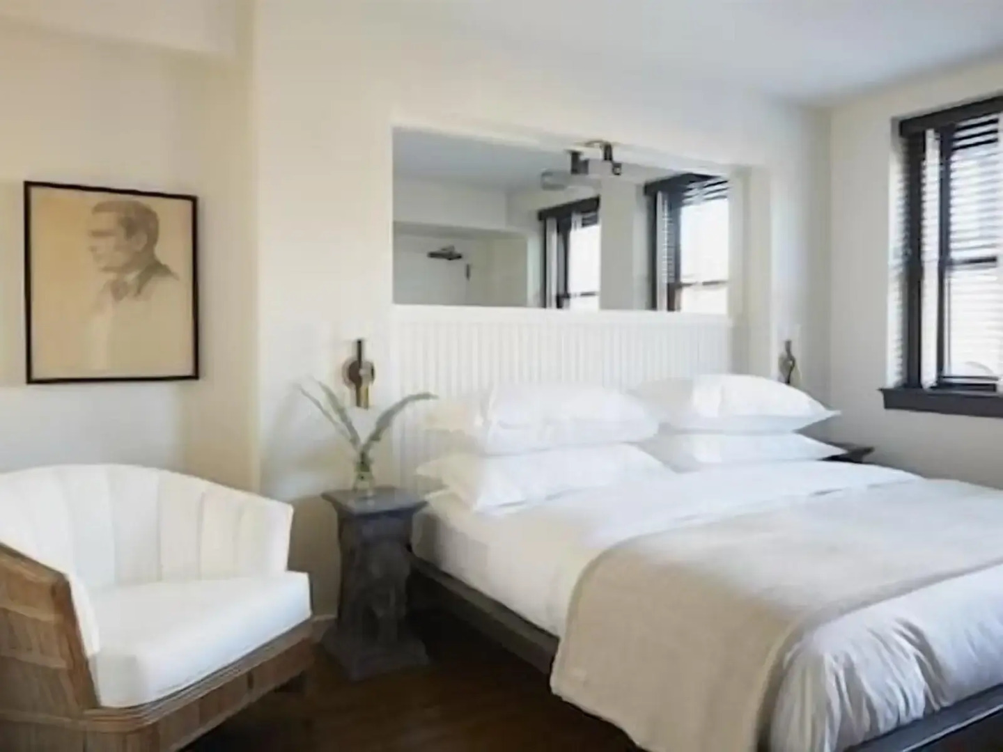 Neptune, an Ash Hotel