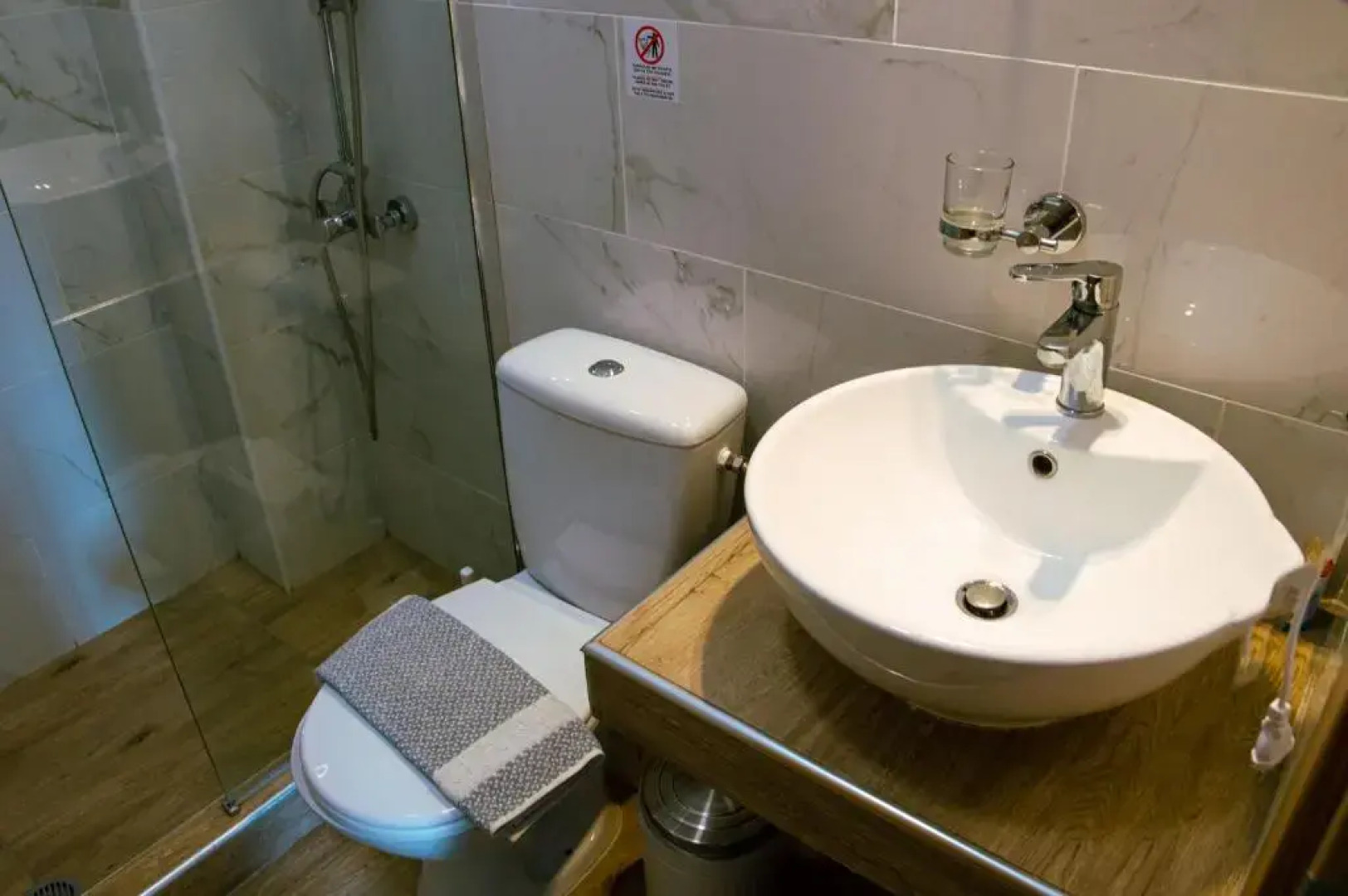 Thomas House near the beach