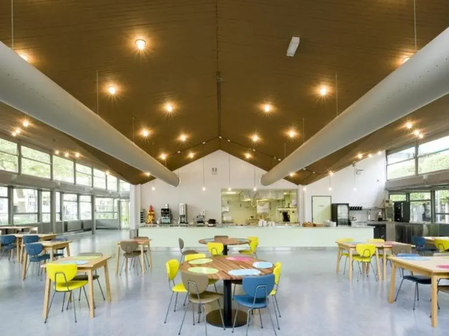 WOW Hostel Amsterdam