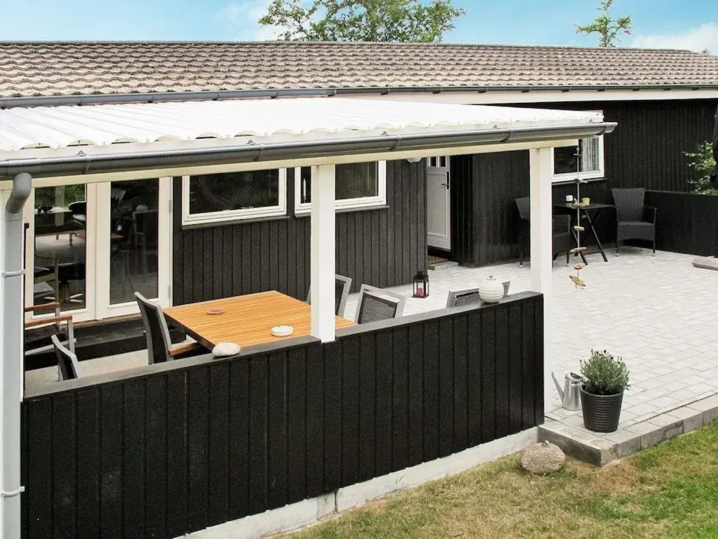 Cozy Holiday Home in SÃ¦by near Beach