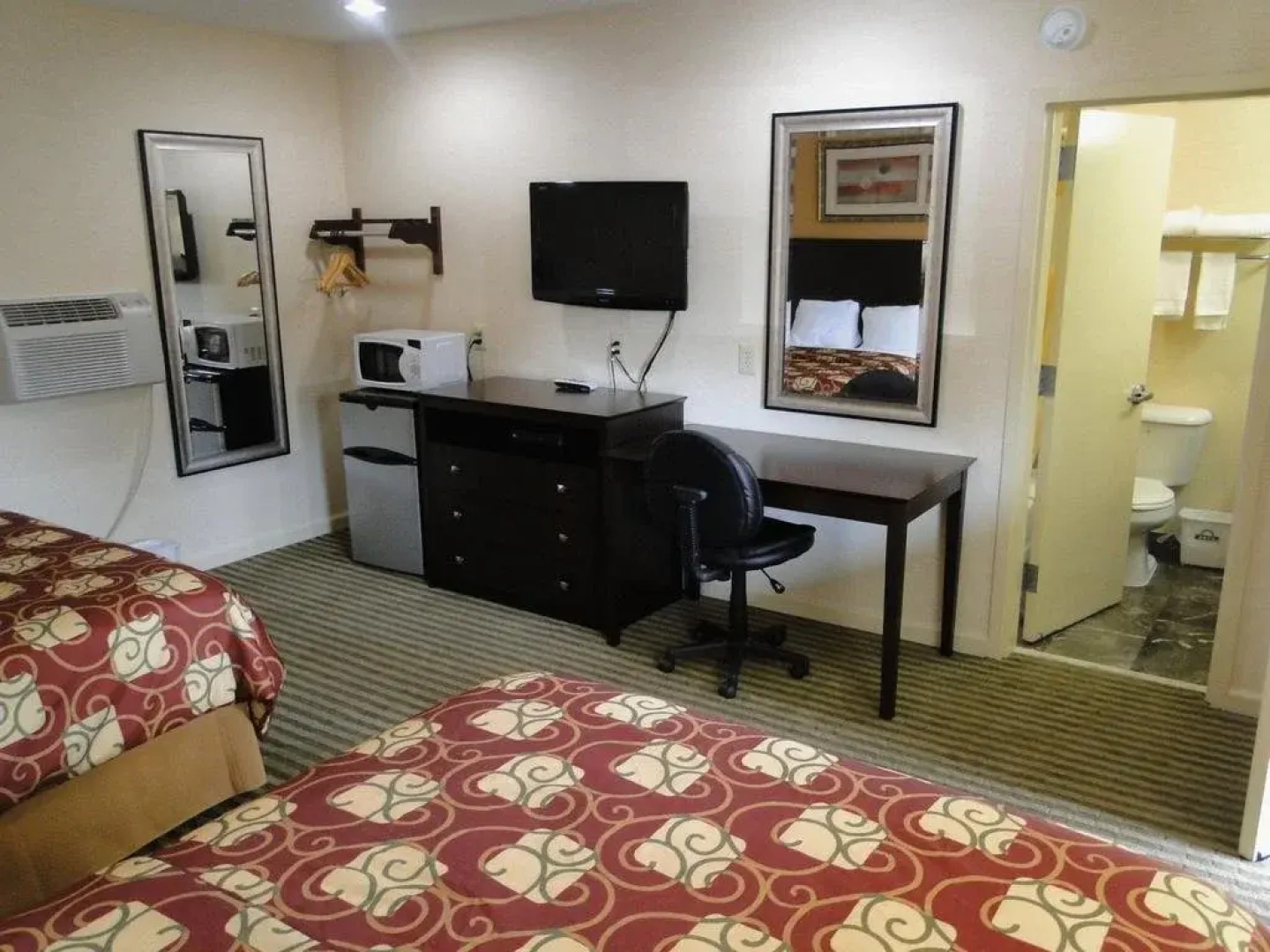 Westwood Motor Lodge