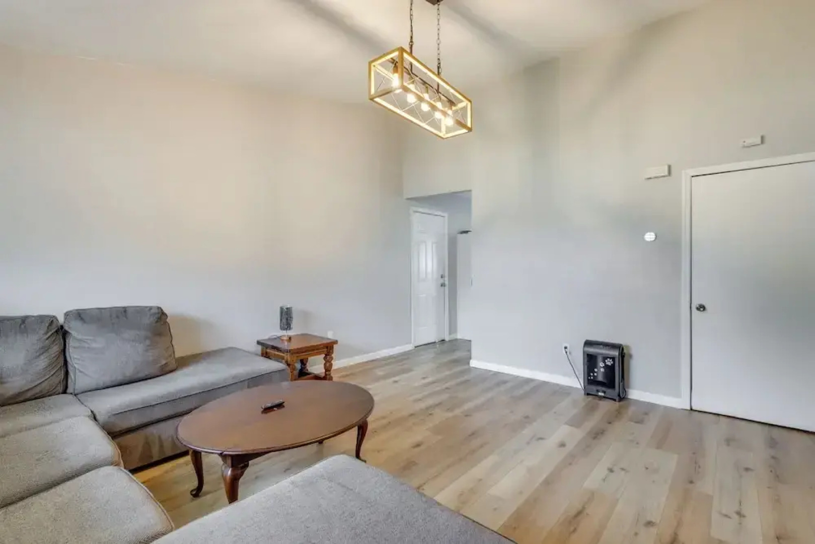 12 Mi to St Louis: Pet-friendly Metro East Home