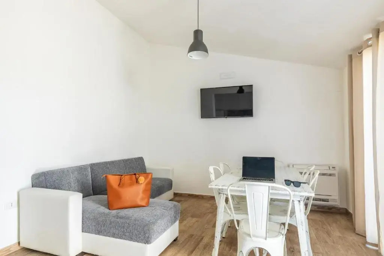 Acquazzurra guest house