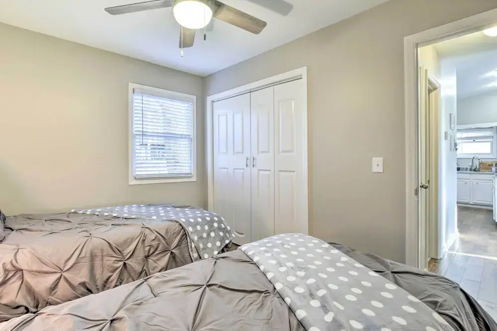 'indigo Cottage' w/ Deck on Lake Arrowhead!