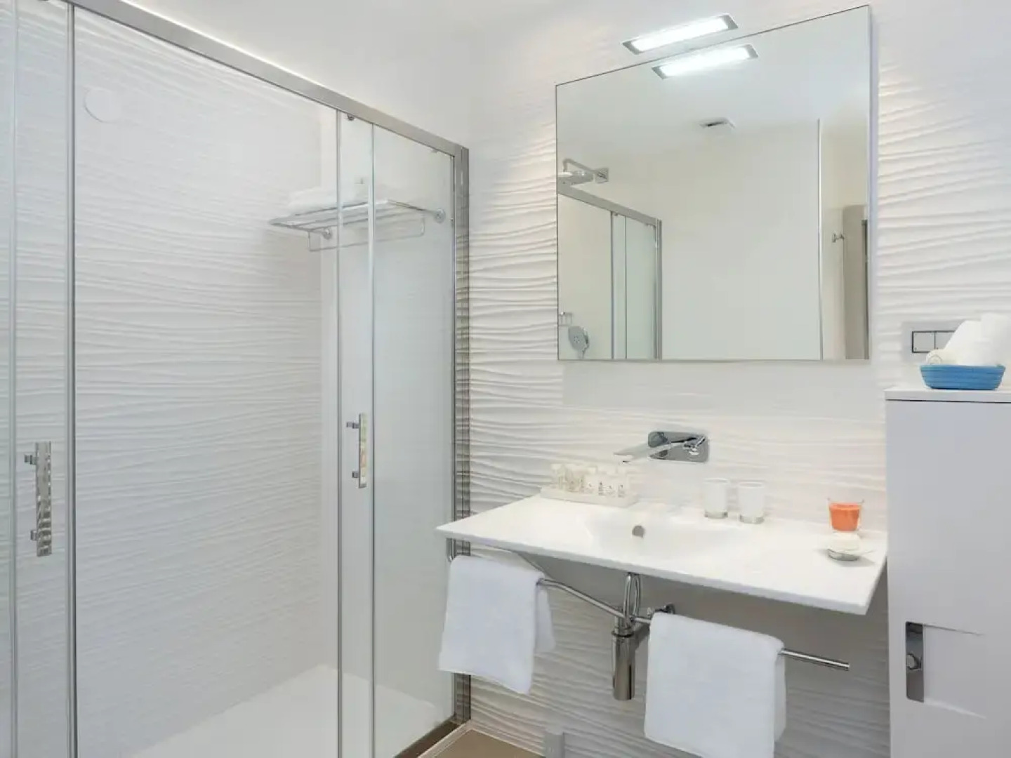 Vlastelini II Duga Luka