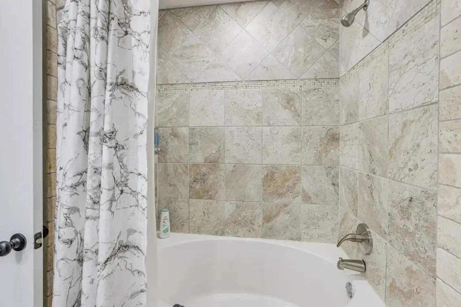 Stylish Home w/ Pool, 5 Mi to Bryant-denny Stadium