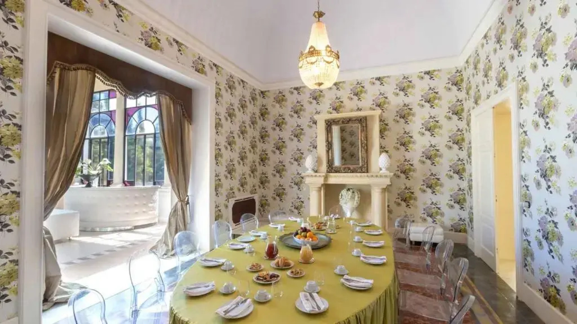 VILLA CAPOZZA 18&2, Emma Villas