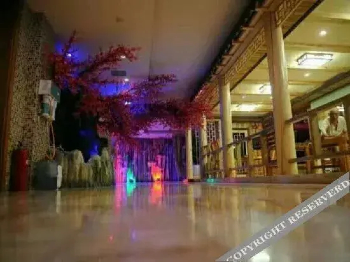 Suiling Hanlongtang Business Hotel