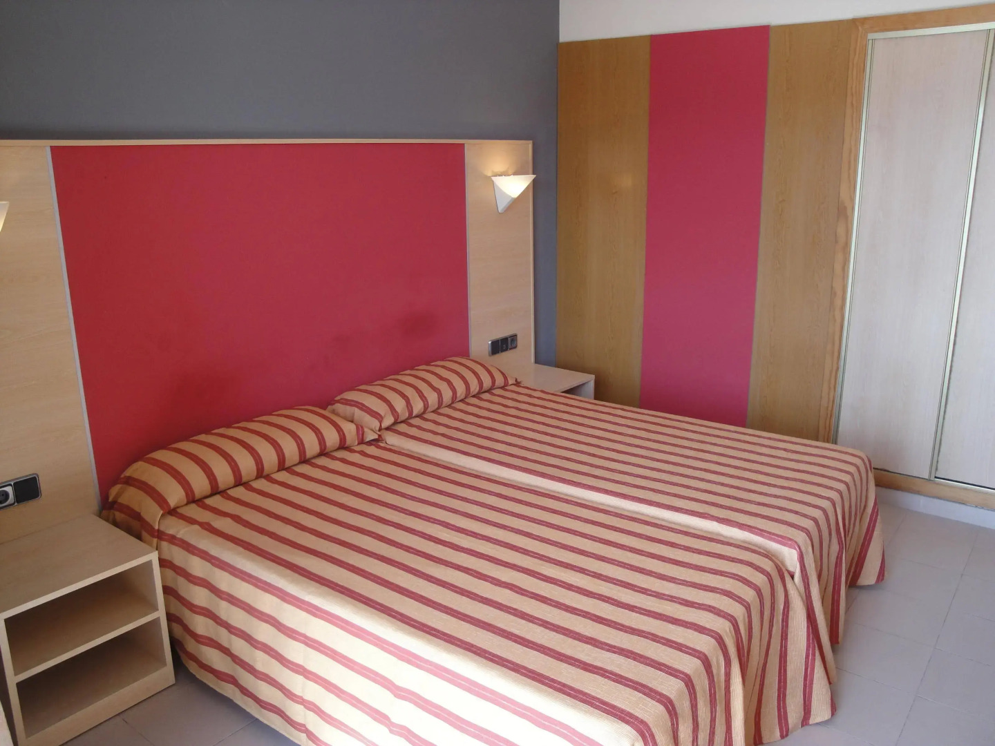 The Red Hotel by Ibiza Feeling - Adults only