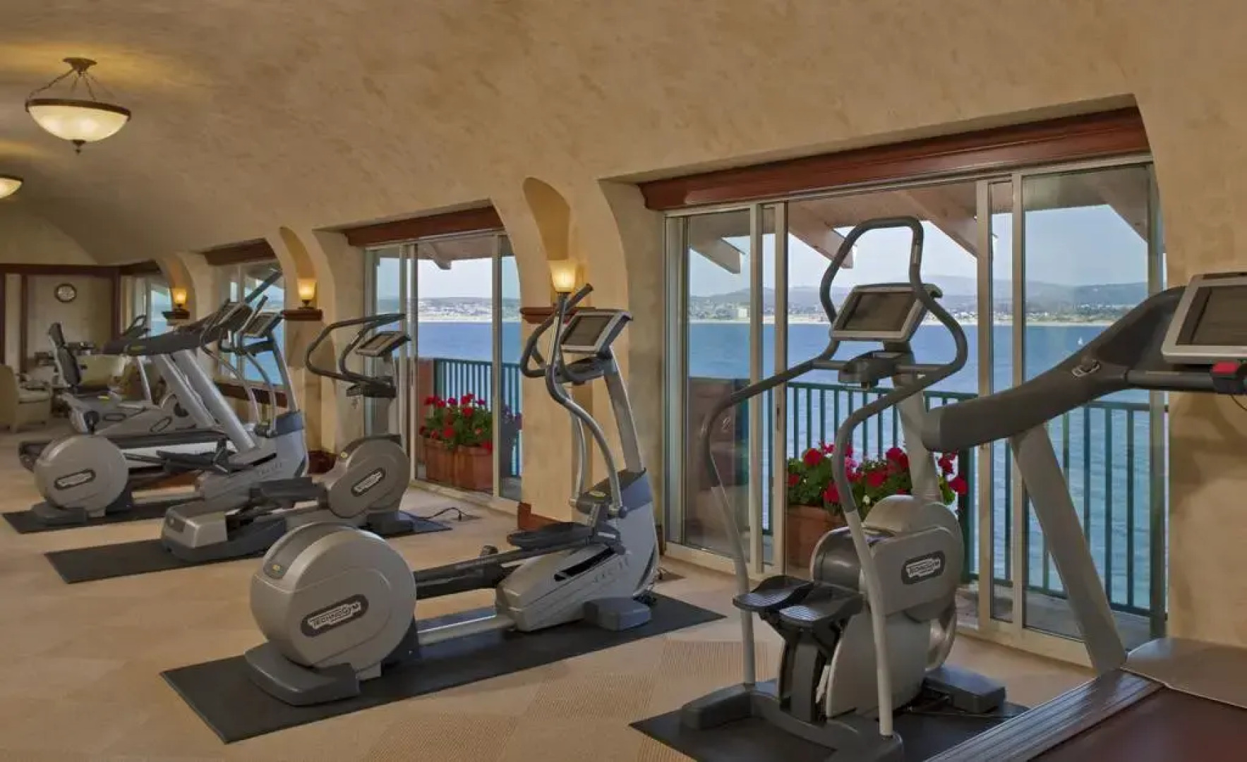 Monterey Plaza Hotel & Spa