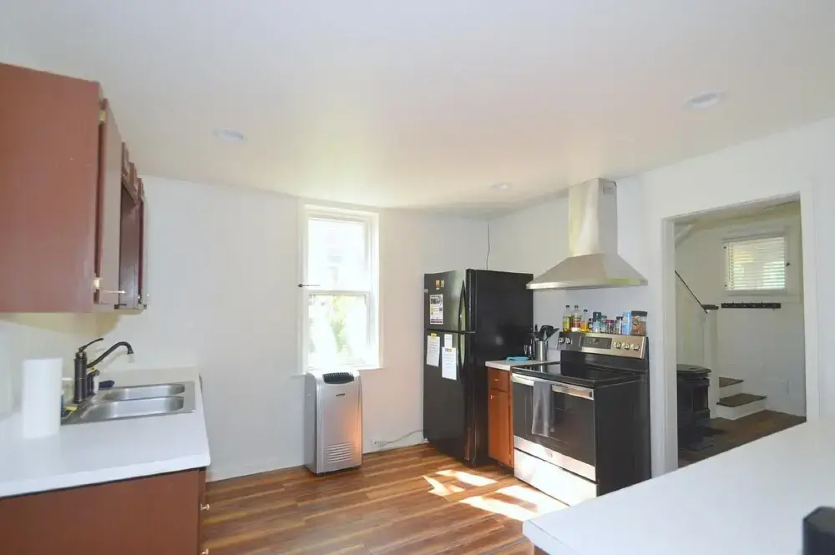 Broadway Cottage - Convenient Location!