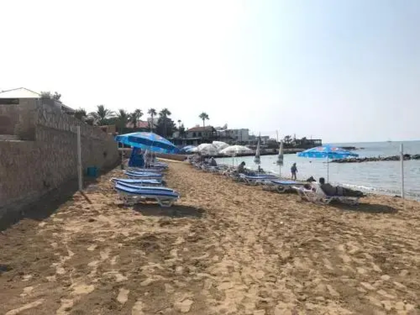 White Suit Apartment