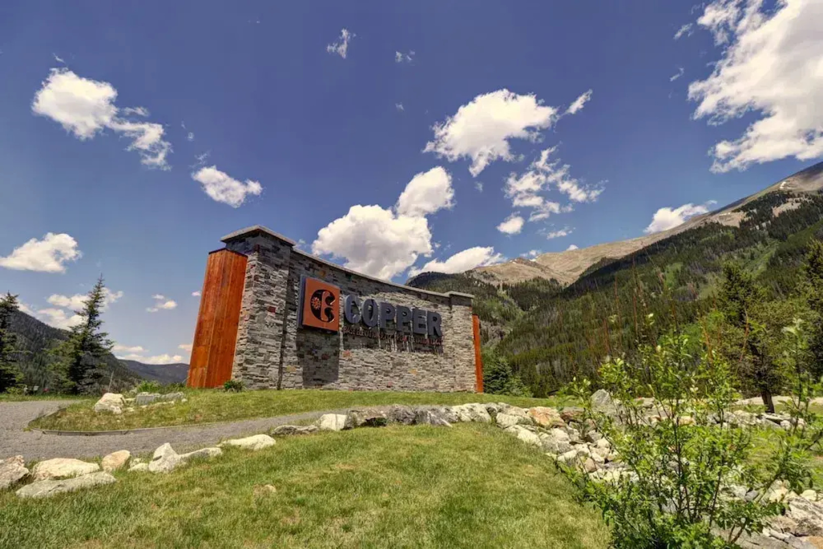 Best Location On The Mountain, Amazing View - CO204 by RedAwning
