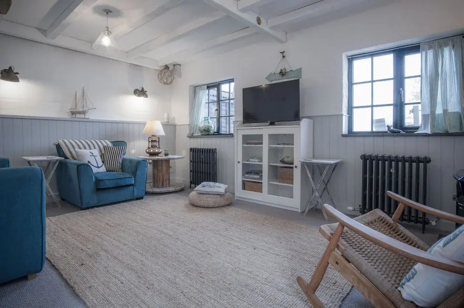 The Old Spa - 2 Bedroom Cottage - Pleasant Valley