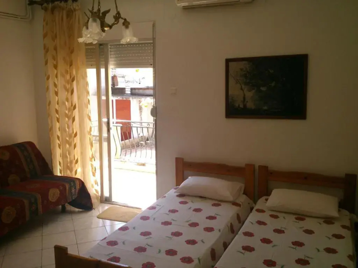 Gkoloi Studios & Apartments