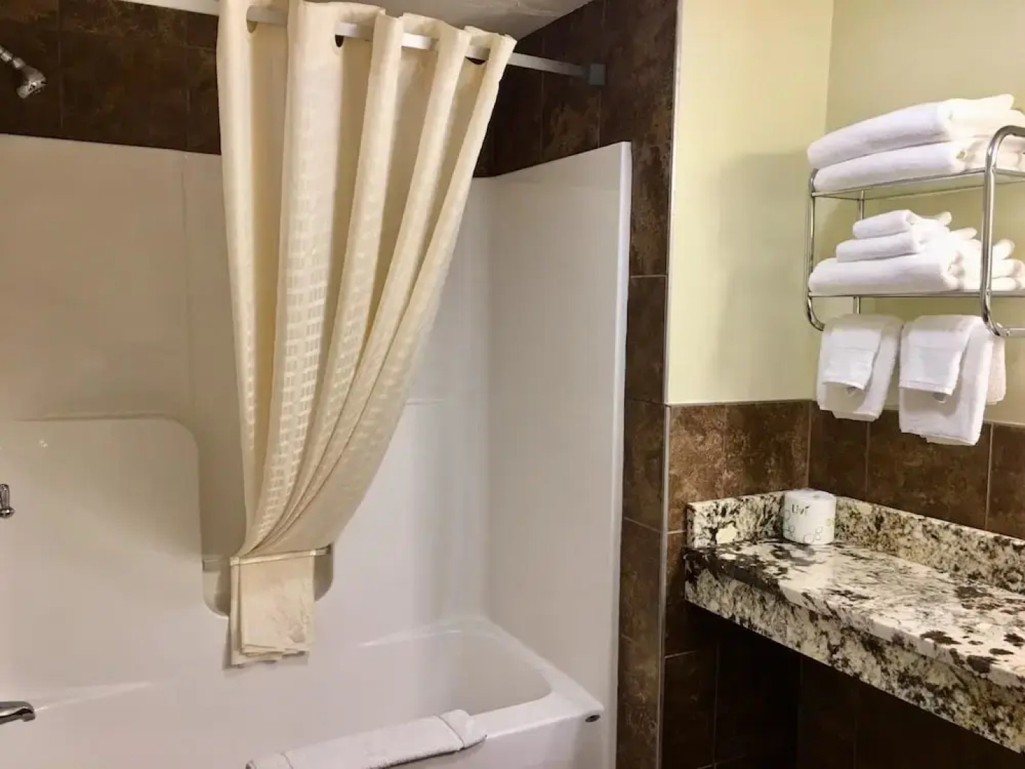 Scottish Inn Sturbridge