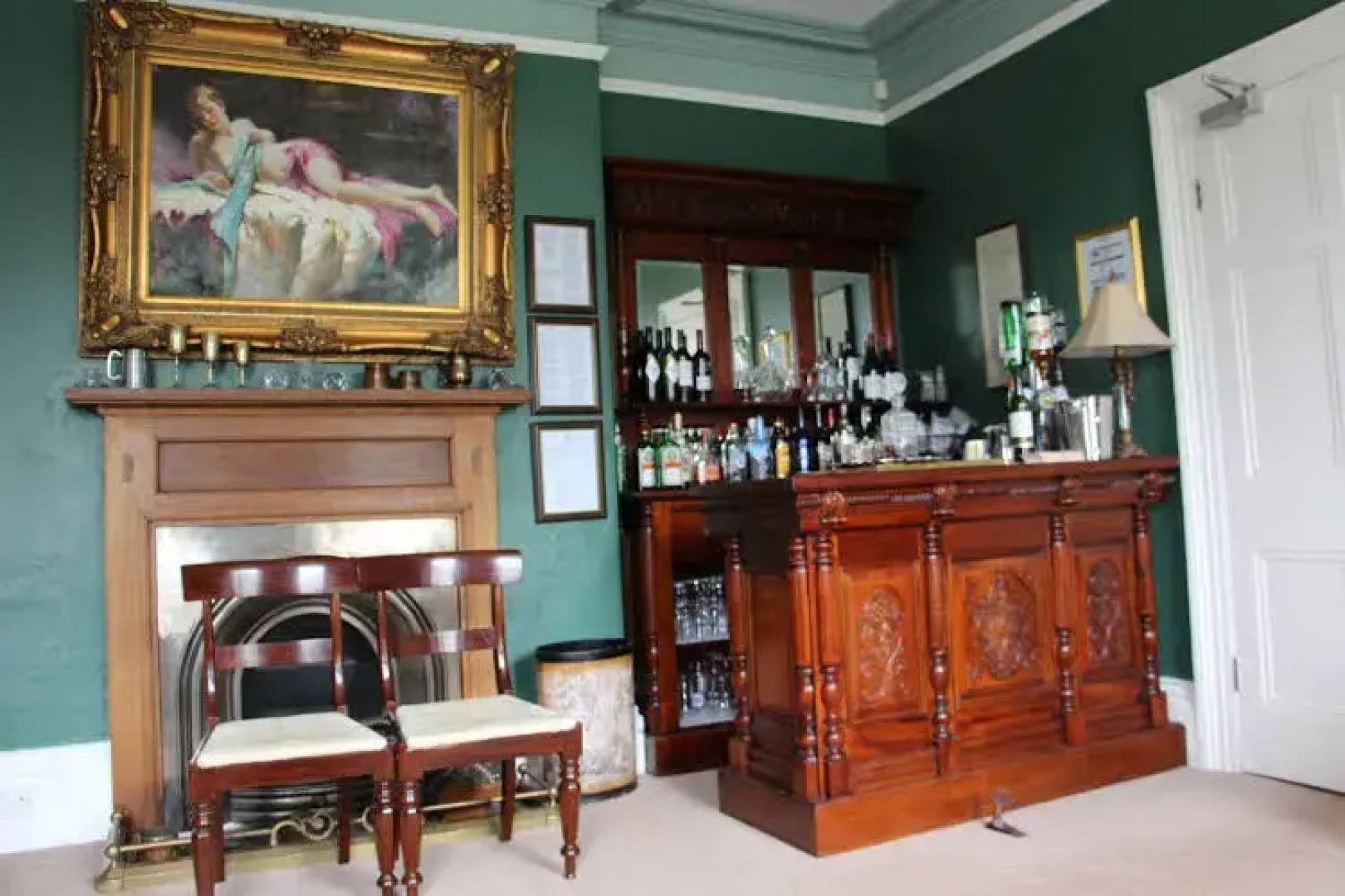 Pendragon Country House