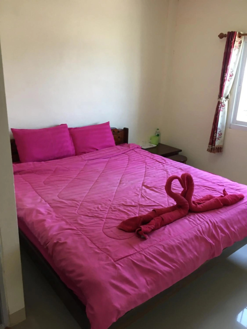 Baan Dongsak River view