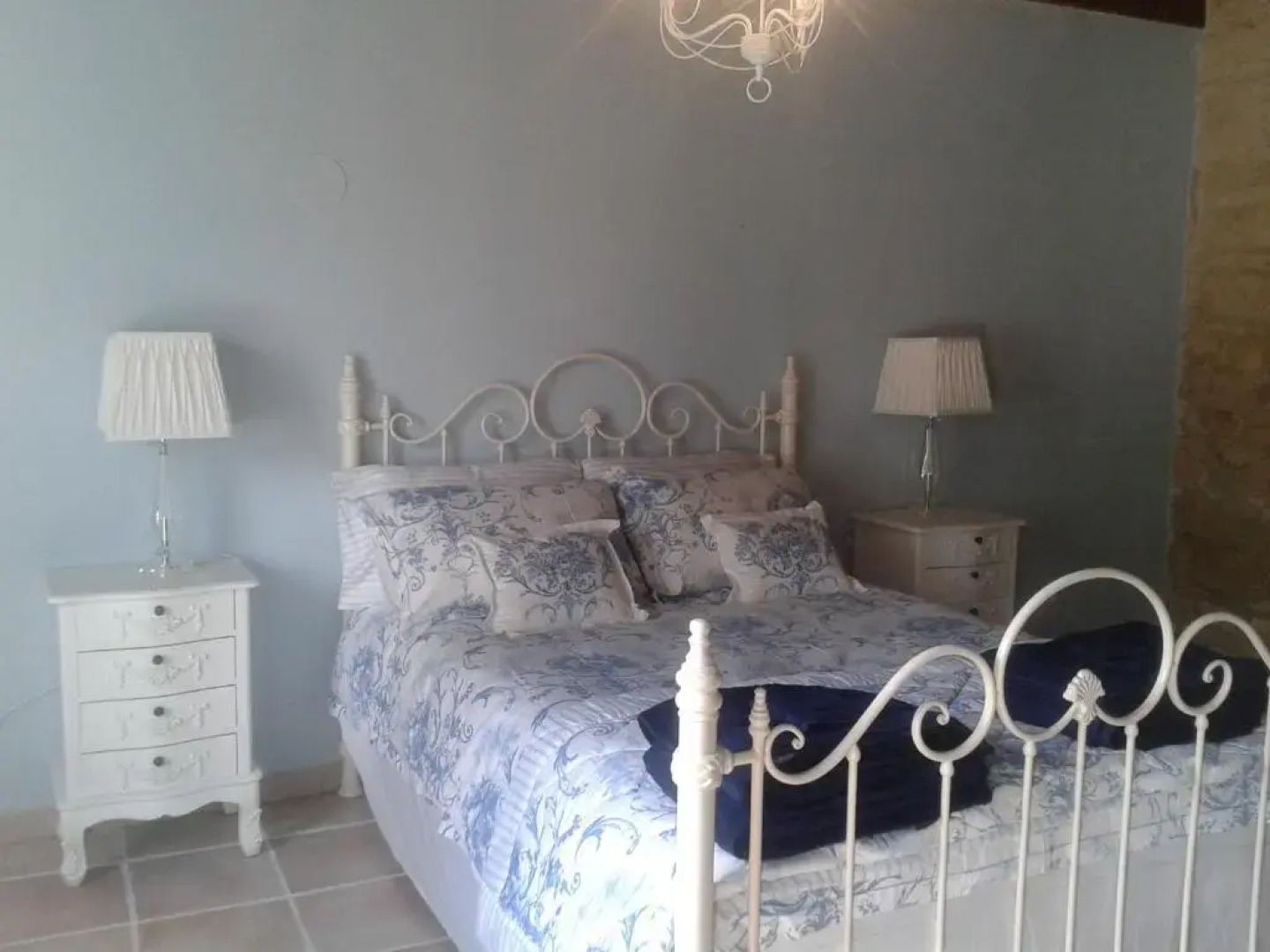 Les Roses Trémières