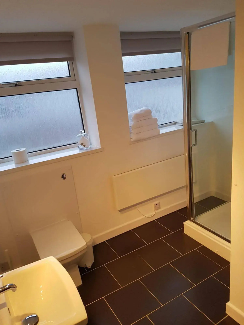 Ty Helyg Guest House