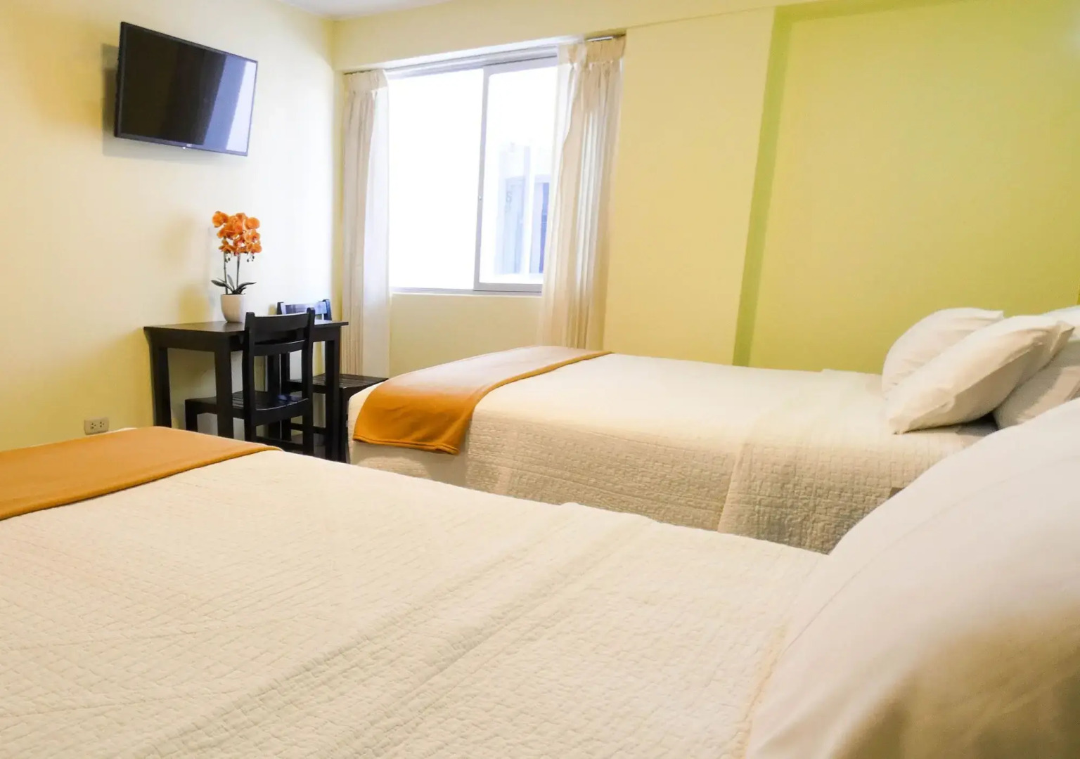 Hotel Plaza by DOT Light