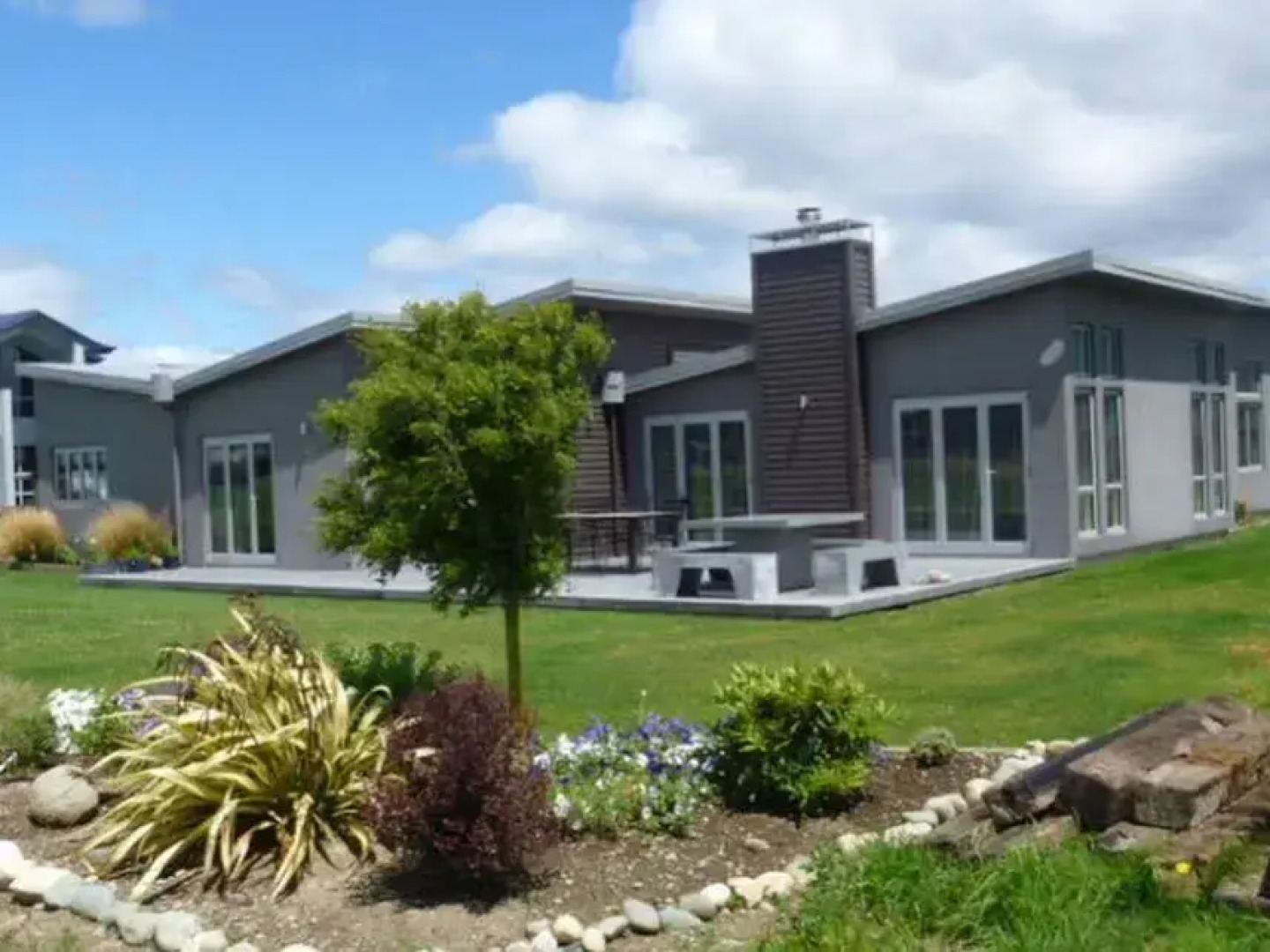 Bella Rosa Bed And Breakfast