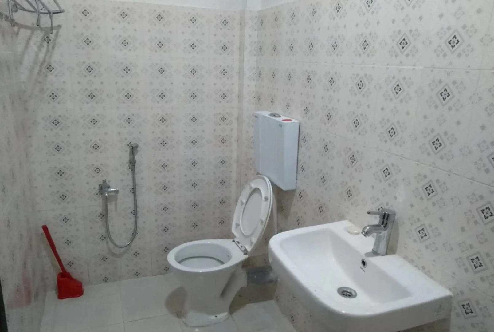 Goroomgo Manipur House Imphal