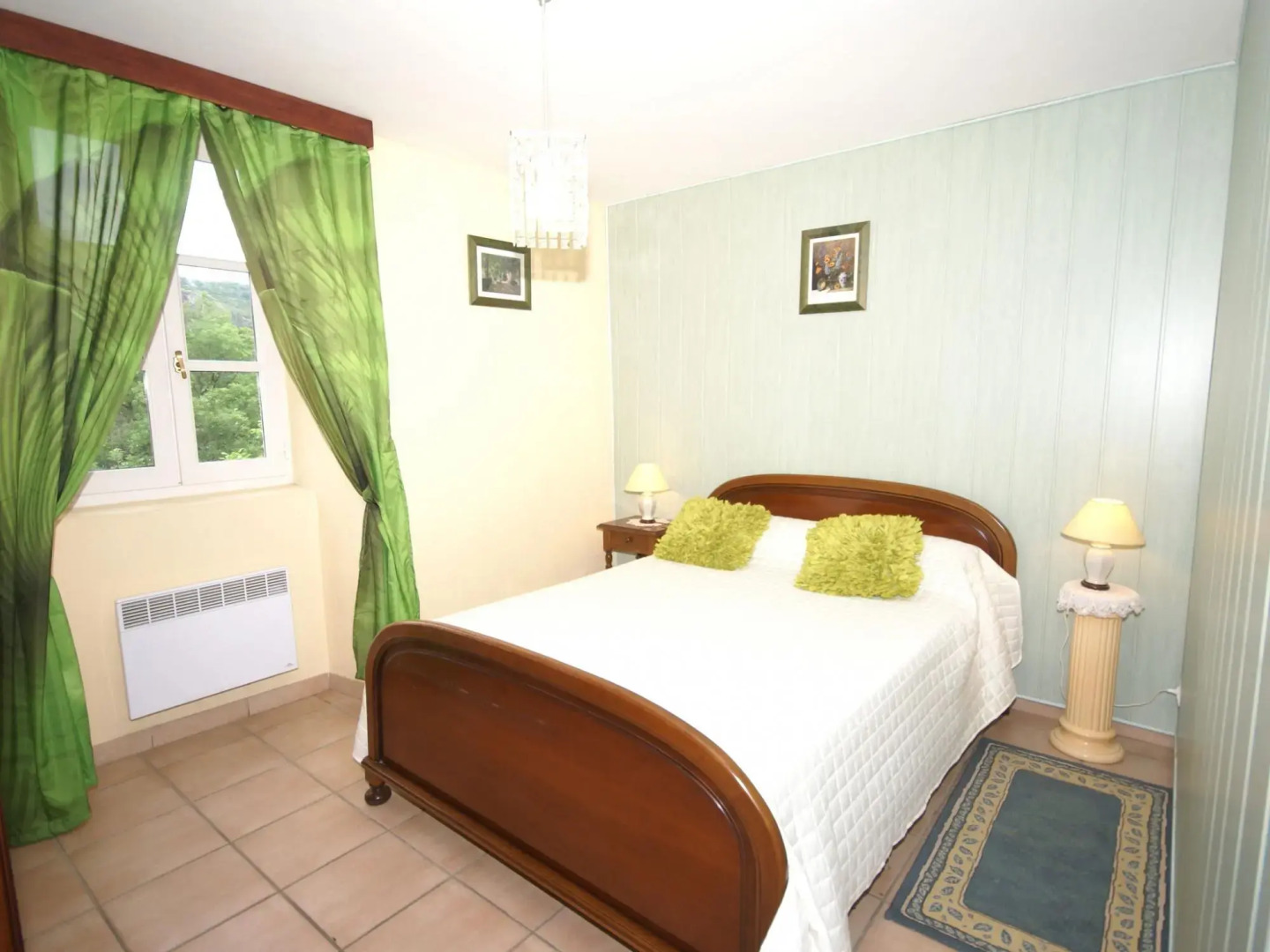 Beautiful Holiday Home in Saint-pons Near Forest