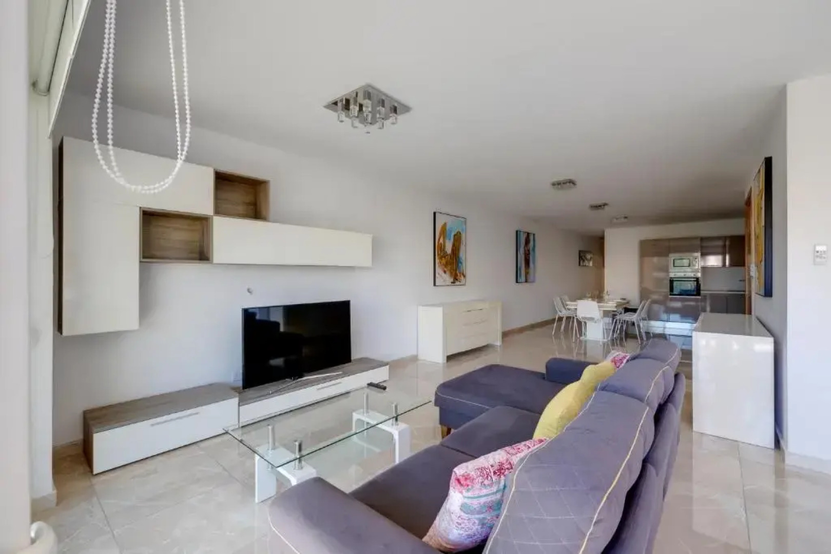 Marvellous 3BR Apartment in Central St Julians