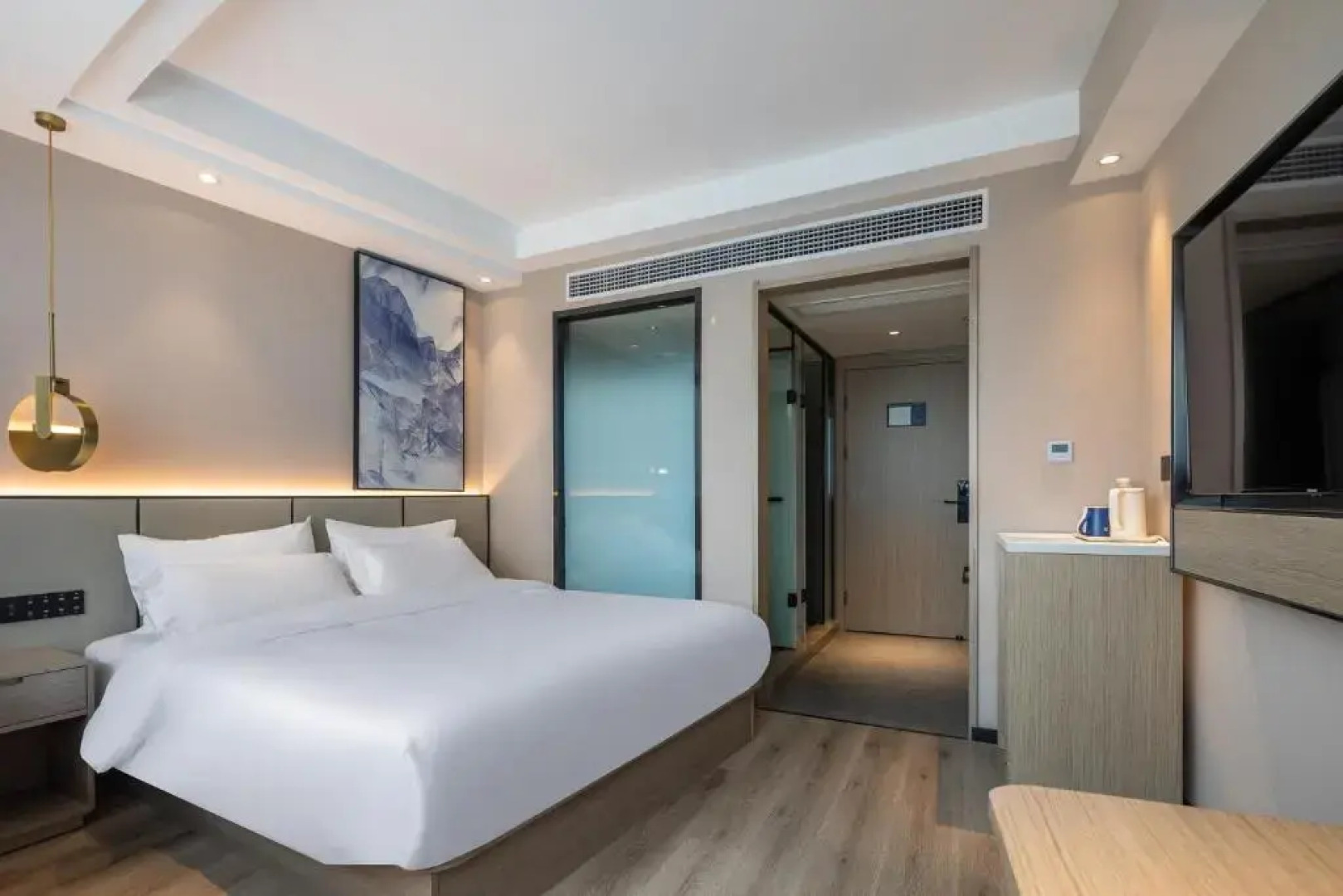 Xinhuating Business Hotel