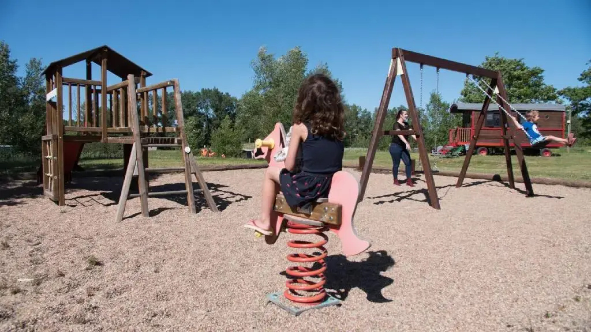 Le Village Toue des Demoiselles - Slowmoov