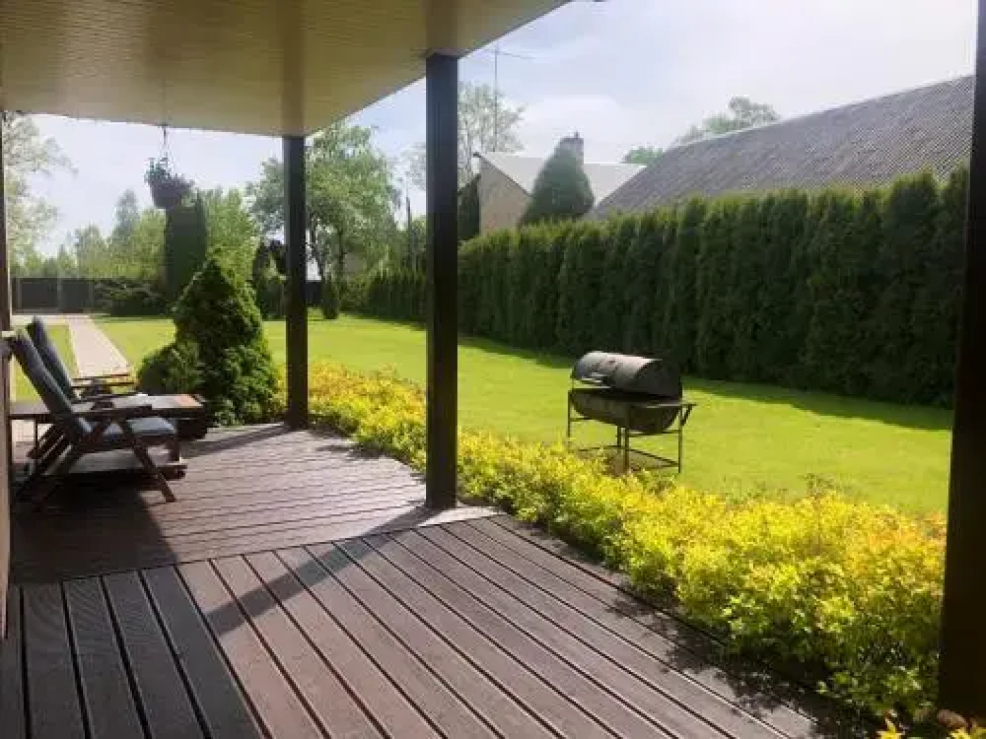 Family House Apartments