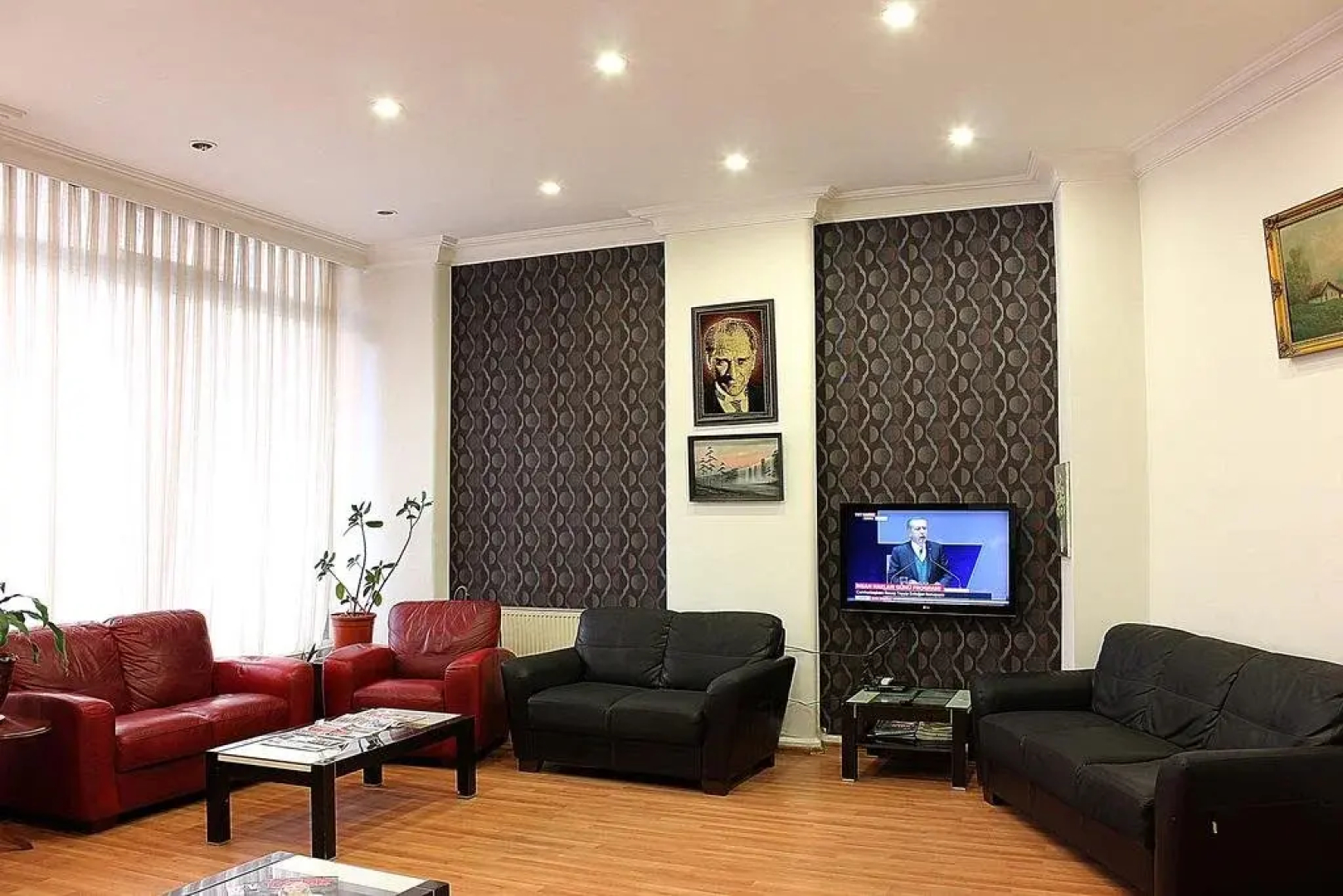 Ferah Hotel