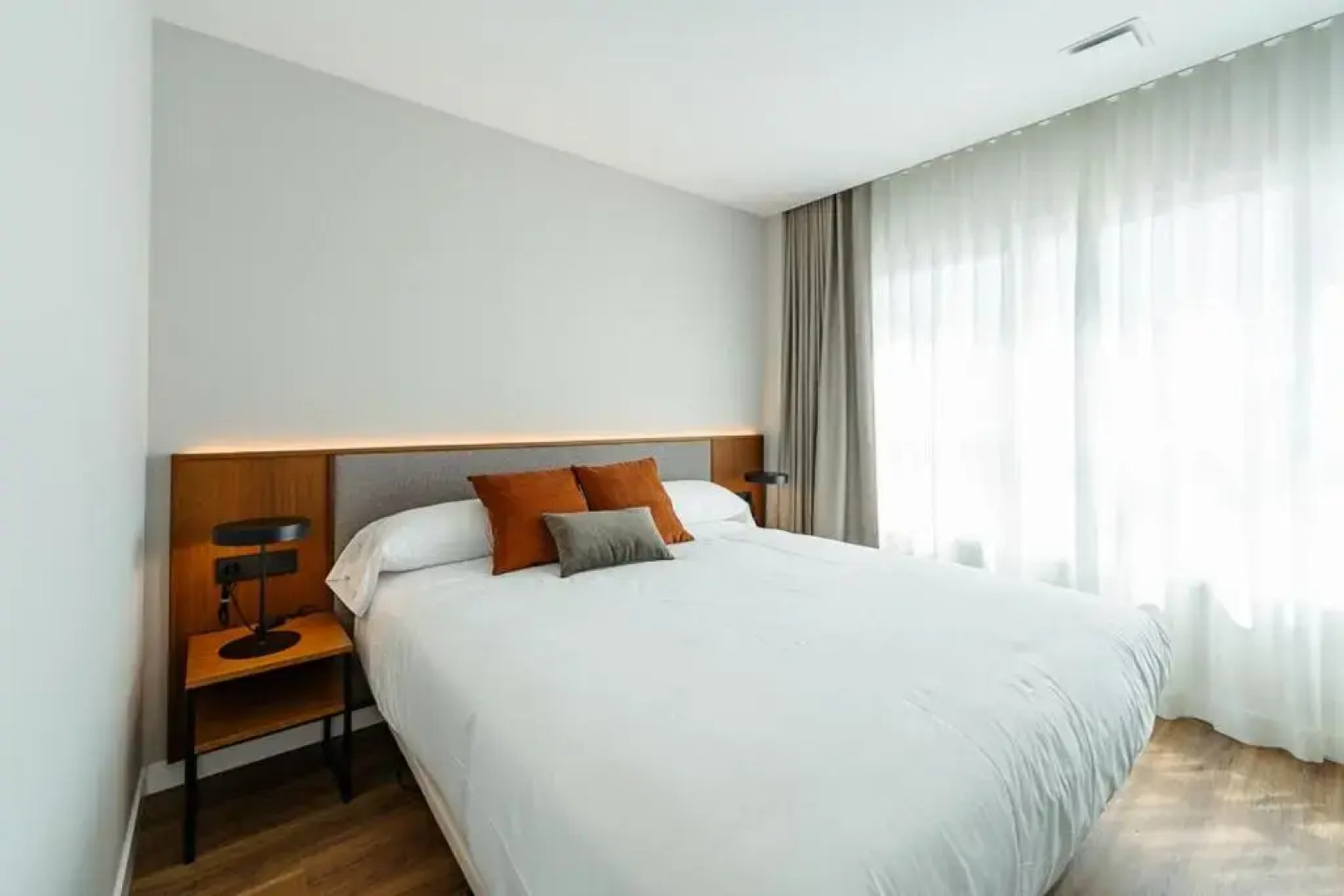 Apartamentos 2H Living