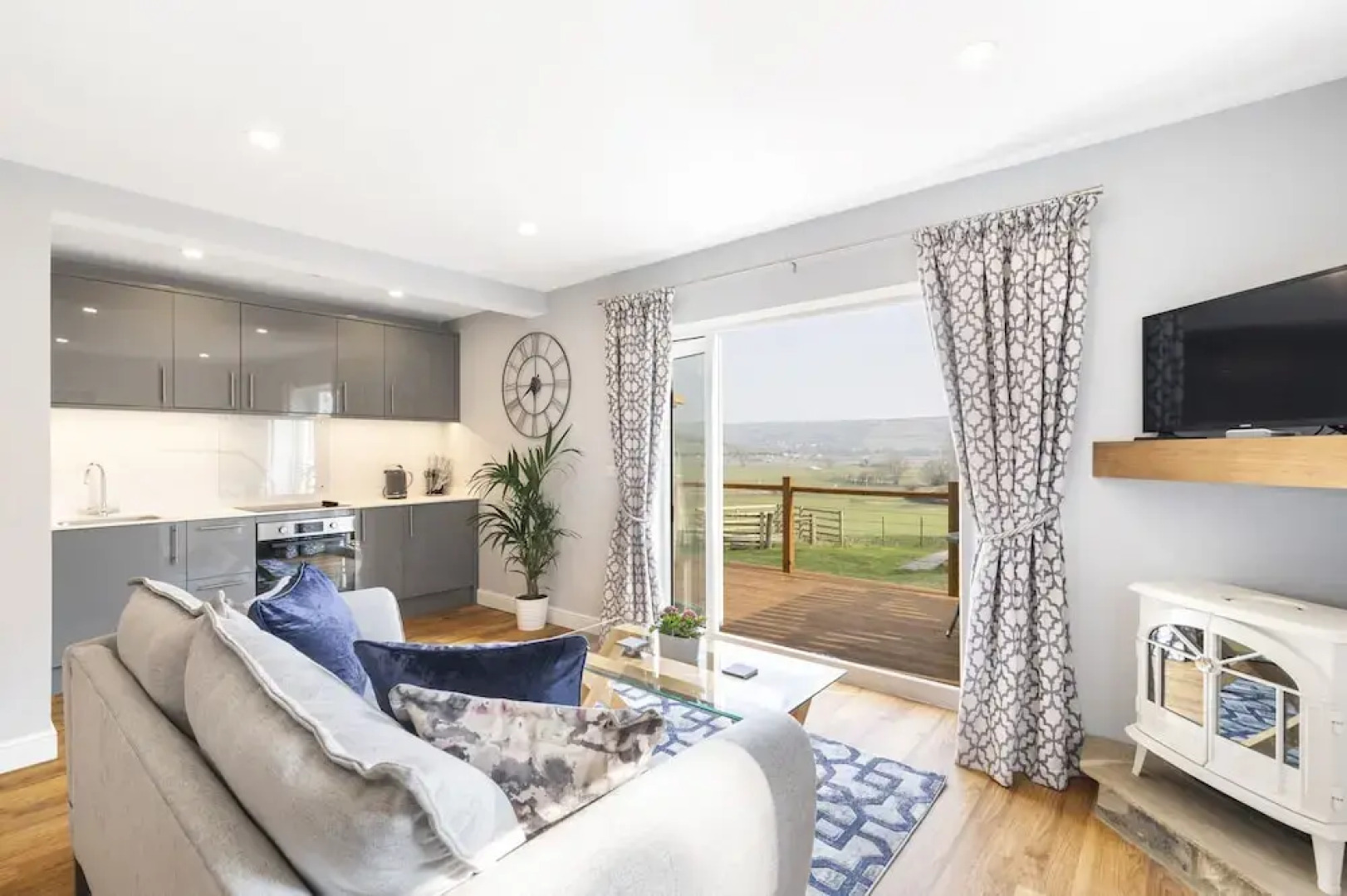 Throstle Nest Farm Lodges