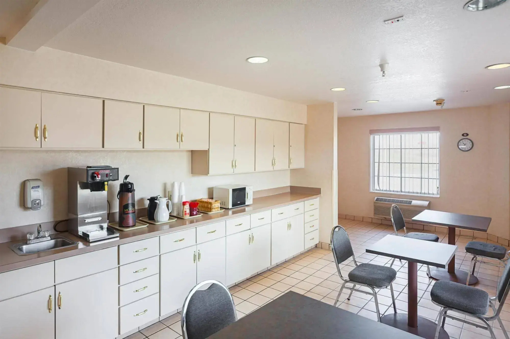 OYO Hotel Markle IN I-69