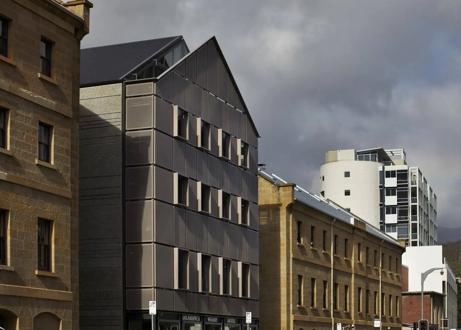 Salamanca Wharf Hotel