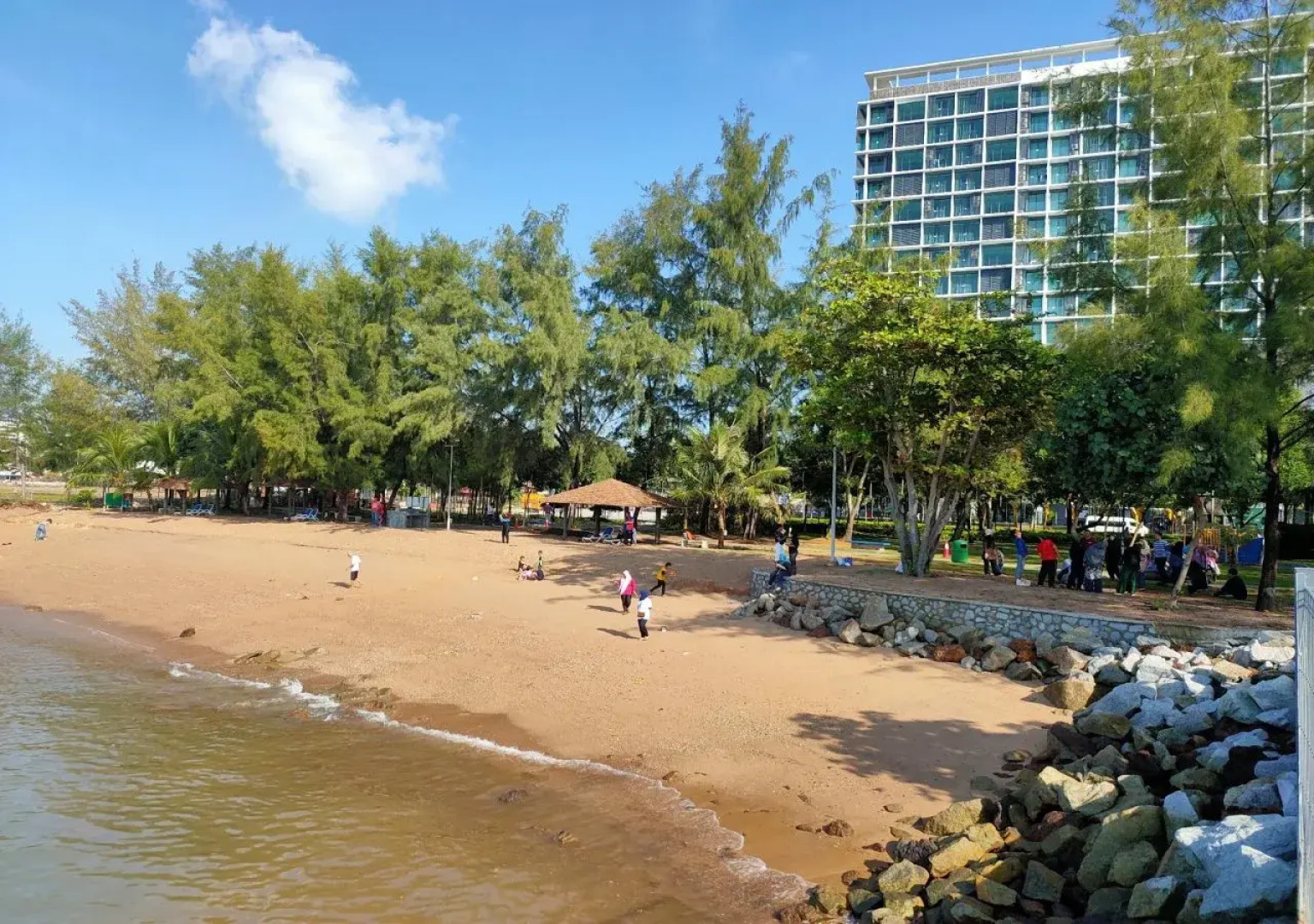 D'Wharf Hotel & Serviced Residence