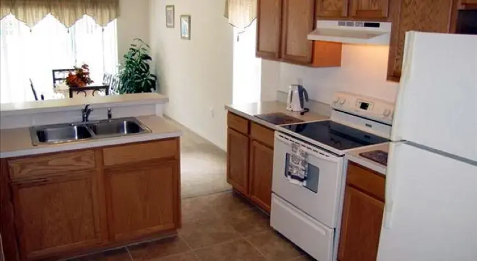 Four Bedroom House in Bass Lake by CFL Vacations