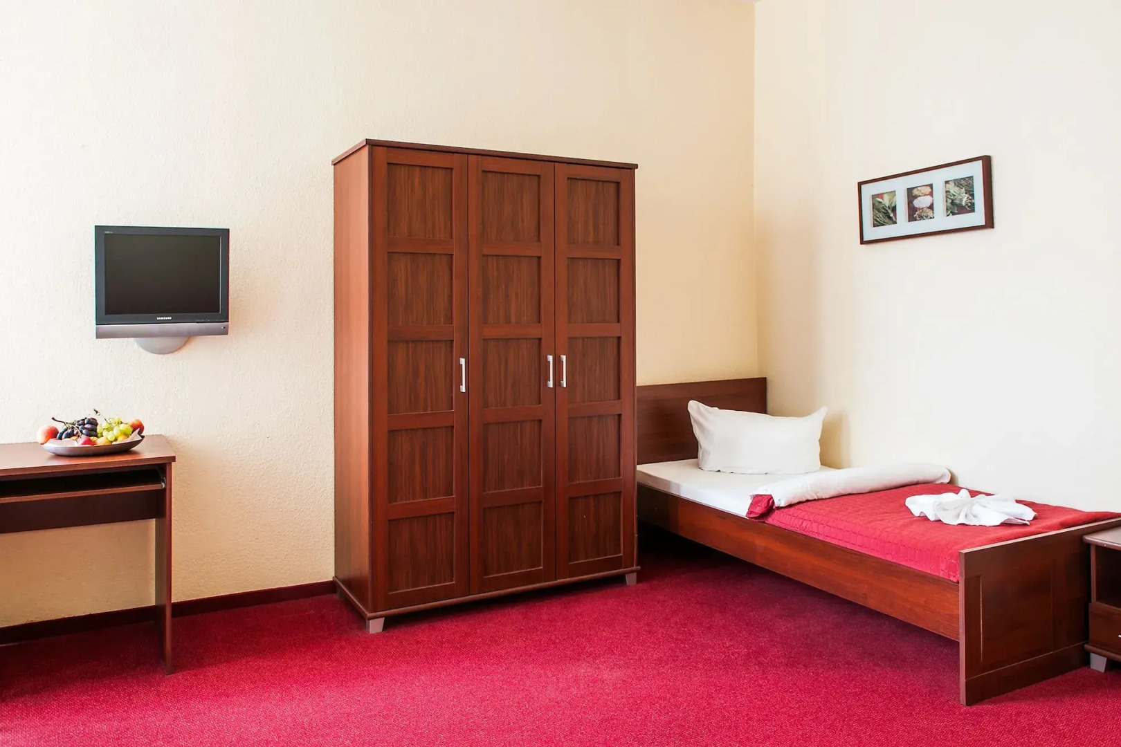 Mikon Eastgate Hotel