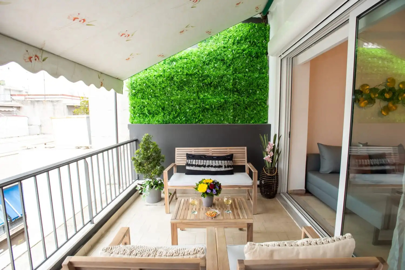 Blue Ark Boho Stay at Acropolis